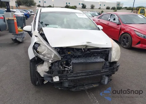 2016 Kia Rio Lx z USA, uszkodzony, nr VIN KNADM5A38G6648525